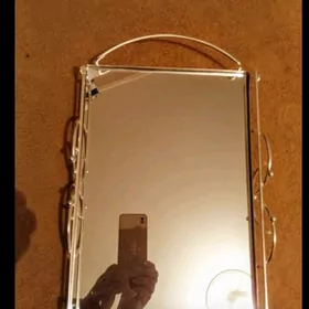 Паднос Айна.