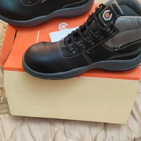 BASE ботинки размер 42