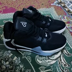 баскетбольные кросовки