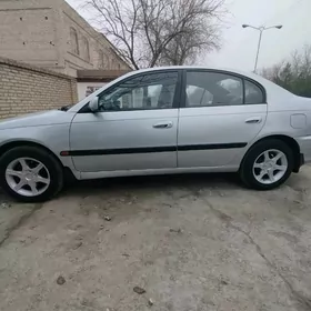 Toyota Avensis 1999