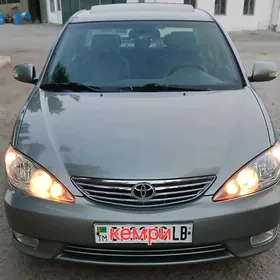 Toyota Camry 2005