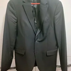 kastyum gara talyplara