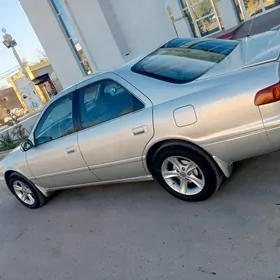 Toyota Camry 2000