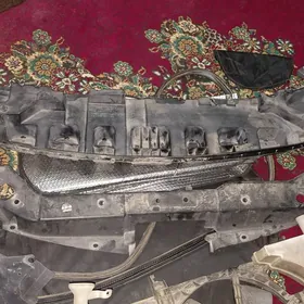 Nissan Tiida zapçaslary