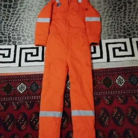 KOMBINEZON КОМБИНЕЗОН