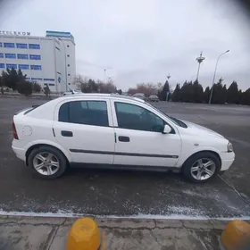 Opel Astra 2000