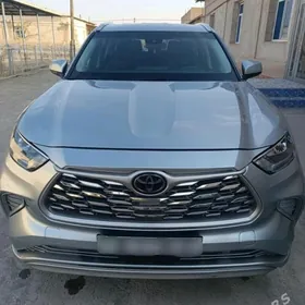 Toyota Highlander 2020