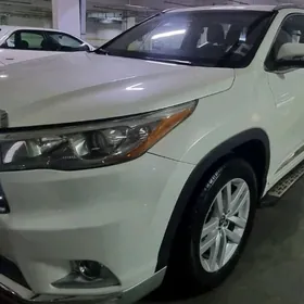 Toyota Highlander 2017