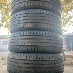 Kamplekt 235 55 19 Imperial