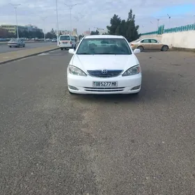 Toyota Camry 2003
