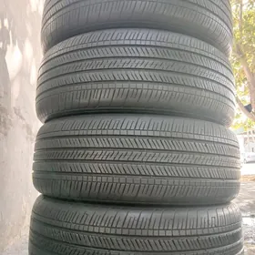 235 55 20 Goodyear 4ştuk