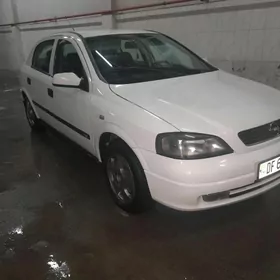 Opel Astra 2000