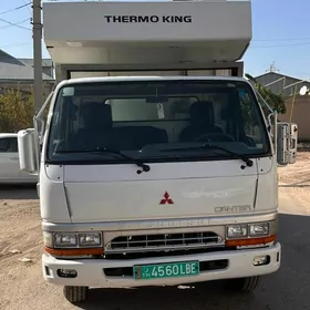 Mitsubishi Canter 2004