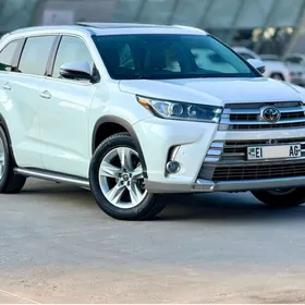 Toyota Highlander 2018