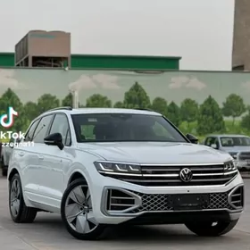 Volkswagen Touareg 2025