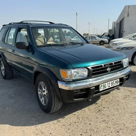 Nissan Pathfinder 1997