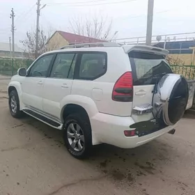 Toyota Land Cruiser Prado 2004
