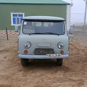 UAZ 2206 2012