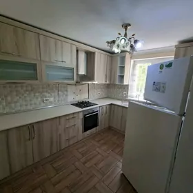 eyesinden satlyk kotej