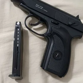 Пистолет Макарова игрушечный