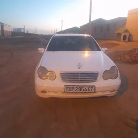 Mercedes-Benz C250 2002