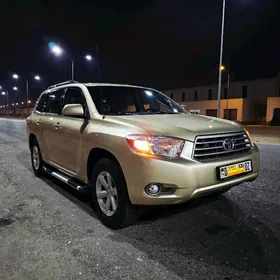 Toyota Highlander 2010