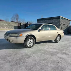 Toyota Camry 1997