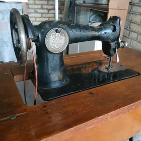 швейная машинка