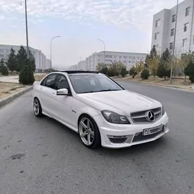 Mercedes-Benz C300 2009