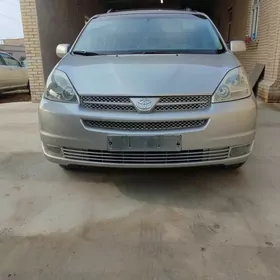 Toyota Sienna 2004