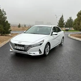 Hyundai Elantra 2020