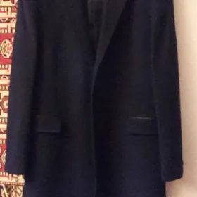 Пальто мужск,. черный цвет,б/у