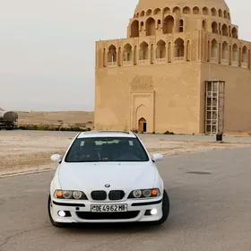 BMW E39 2002
