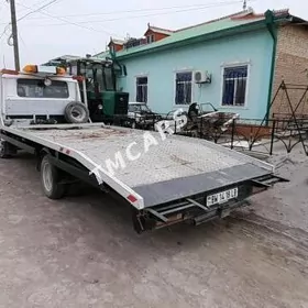 Mitsubishi Canter 1990