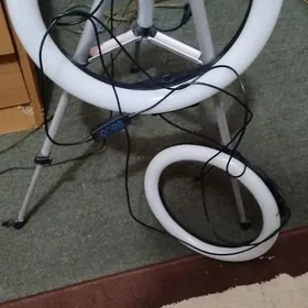 свет для фото и стрименга