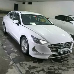 Hyundai Sonata Hybrid 2020