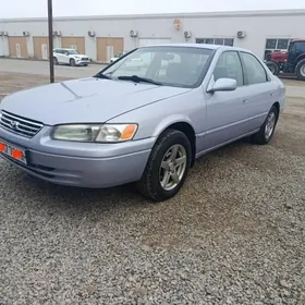Toyota Camry 1997