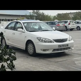 Toyota Camry 2003