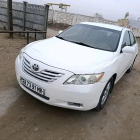 Toyota Camry 2011