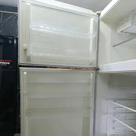 VESTEL Haladilnik NoFrost 550L