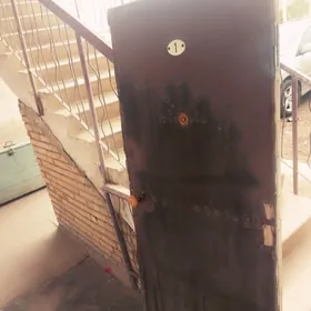 Продается дверь!