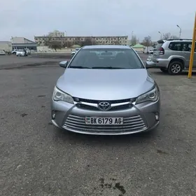 Toyota Camry 2016