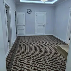 Anew satlyk panelka jay