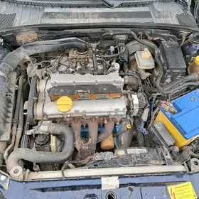 Opel Vectra 1999