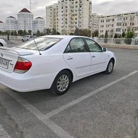 Toyota Camry 2005
