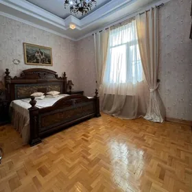 Satlyk podwoyskiy elitka