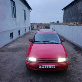 Opel Astra 1992
