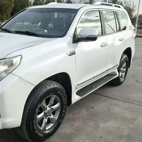 Toyota Land Cruiser Prado 2011