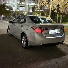 Toyota Corolla 2014