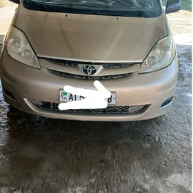 Toyota Sienna 2006